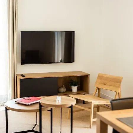 Apartment Port Plaza *